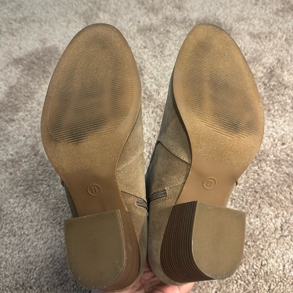 Universal Thread Boots Size 11 Color Taupe - Picture 9 of 12